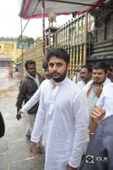 Lie Movie Team At Tirumala